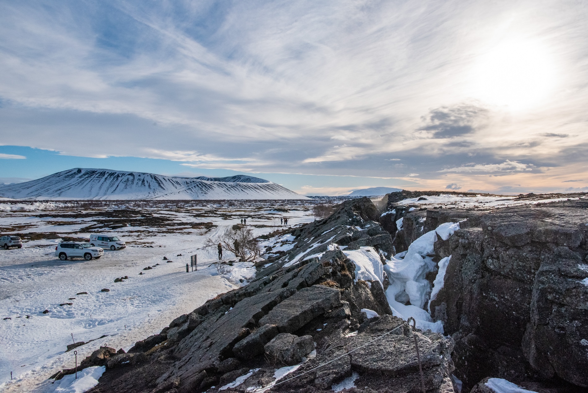 Dit is toch niet normaal: uitkijken op Hverfjall vanaf Grotagja