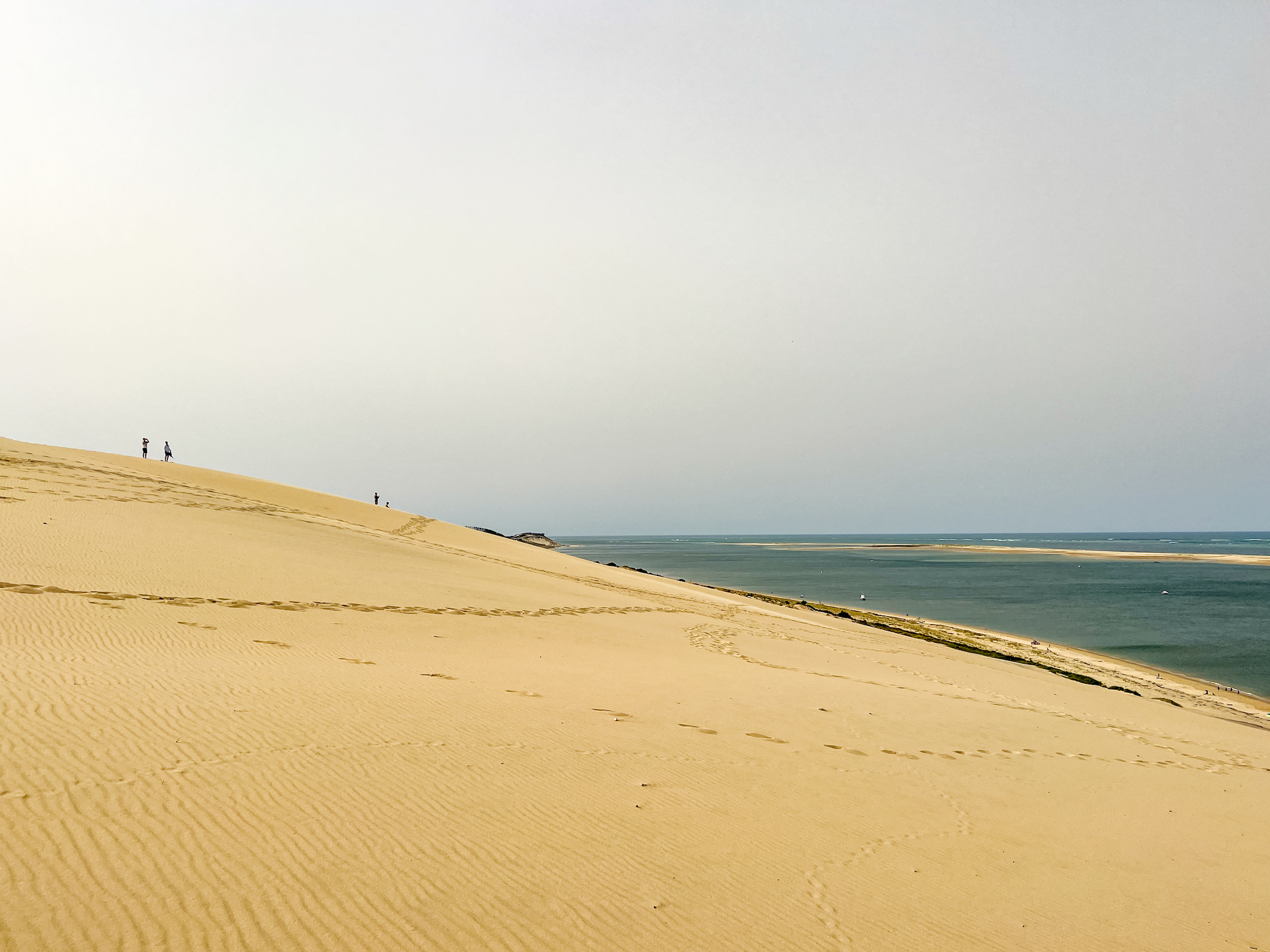 De hoogste zandduin van Europa - met een prachtige strand