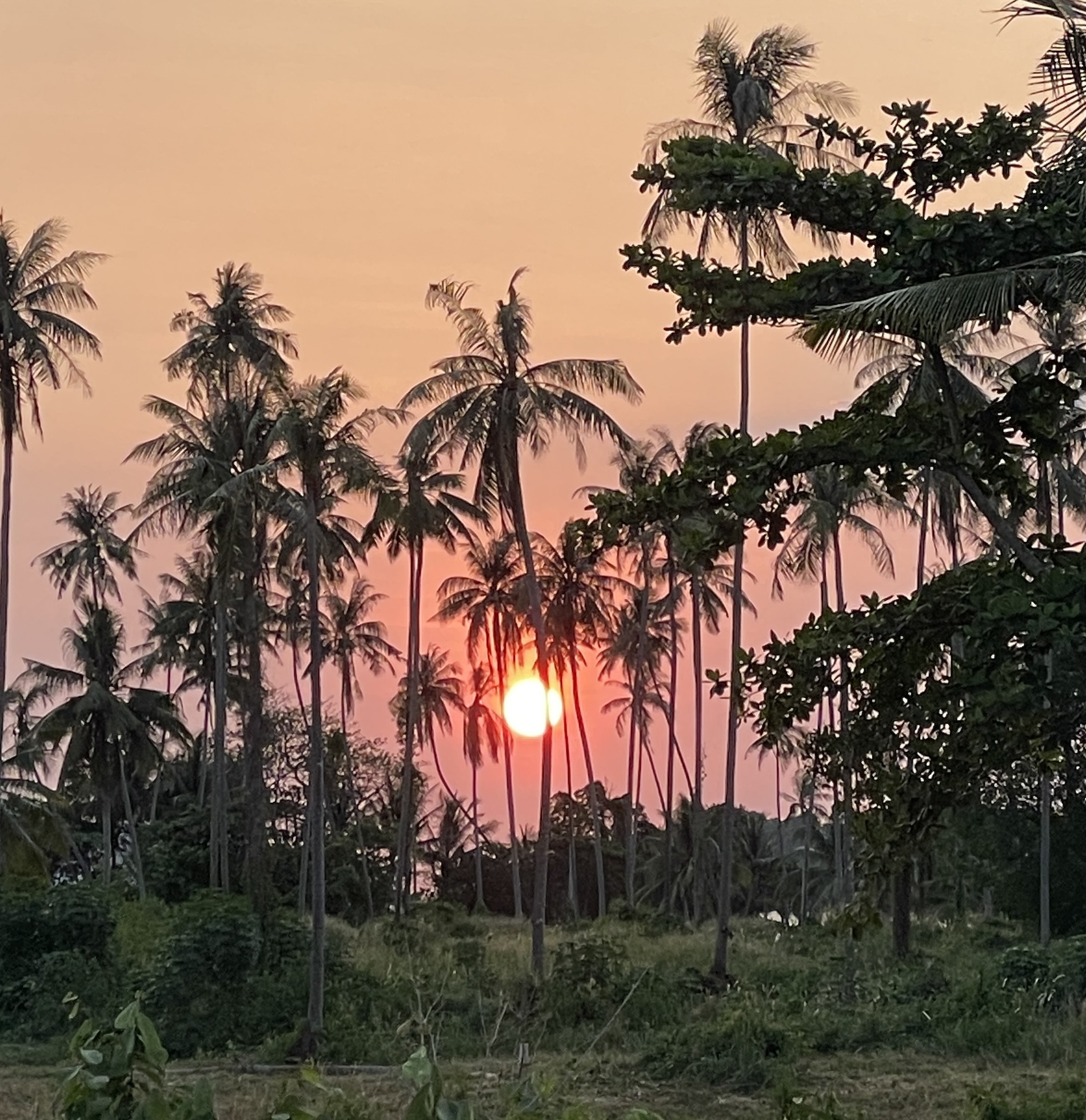 Prachtige zonsondergang op Koh Mak