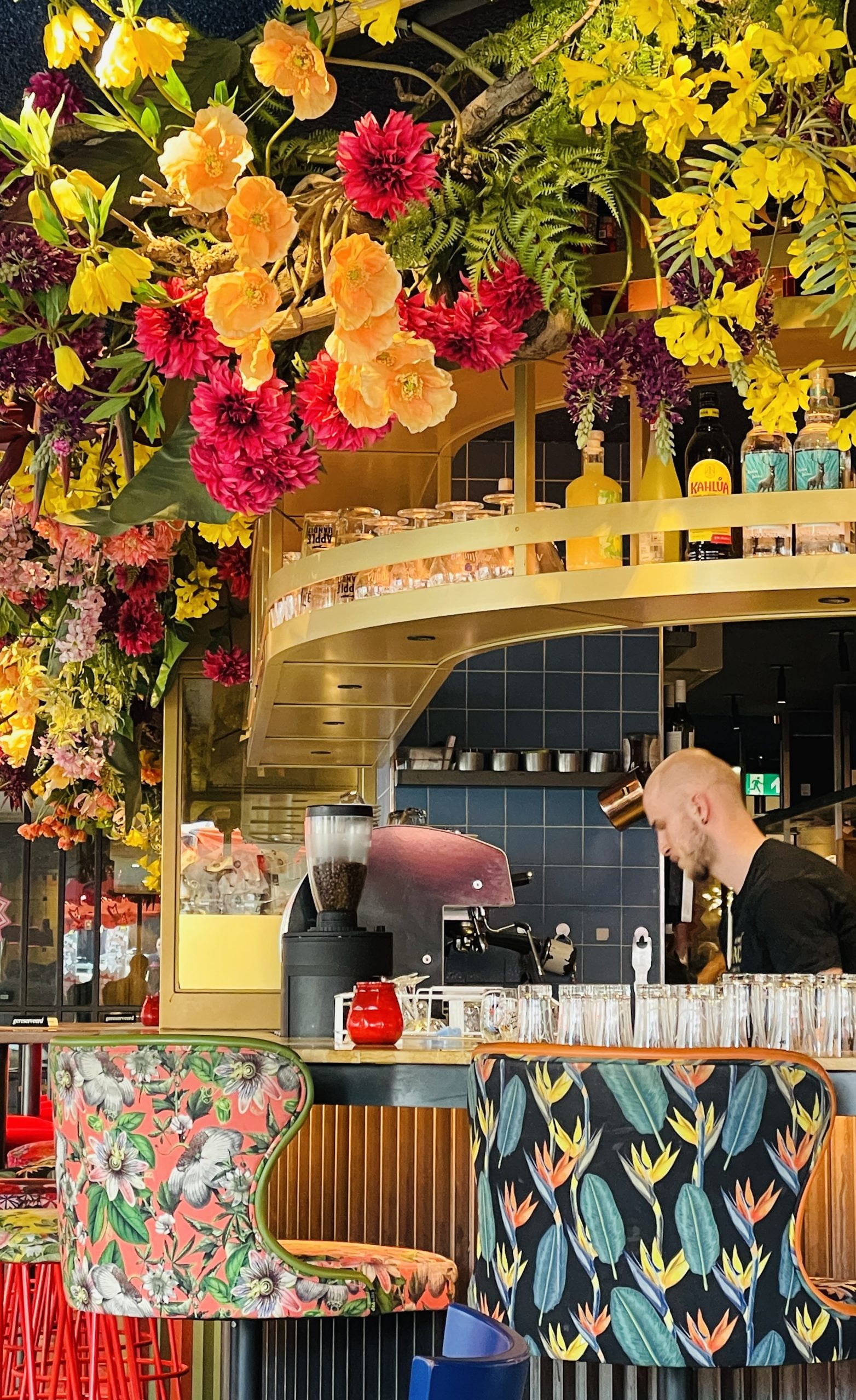 Dompel jezelf onder in het kleurrijke interieur van Ter Marsch & Co aan de Bloemenenmarkt