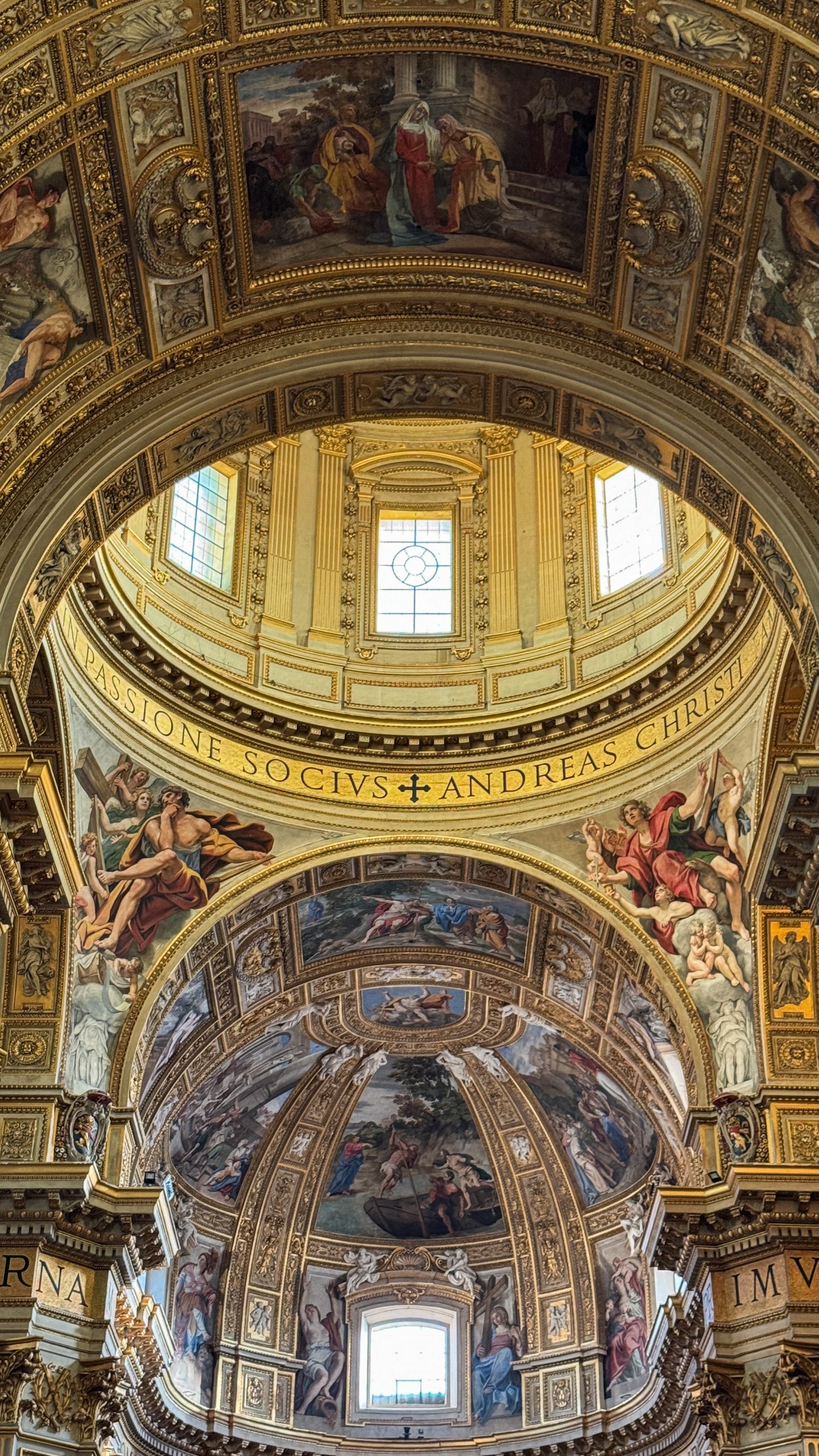 Sant Andrea della Valle, een prachtige kerk met een van de grootste en hoogste koepels in Rome, na de Sint-Pietersbasiliek.