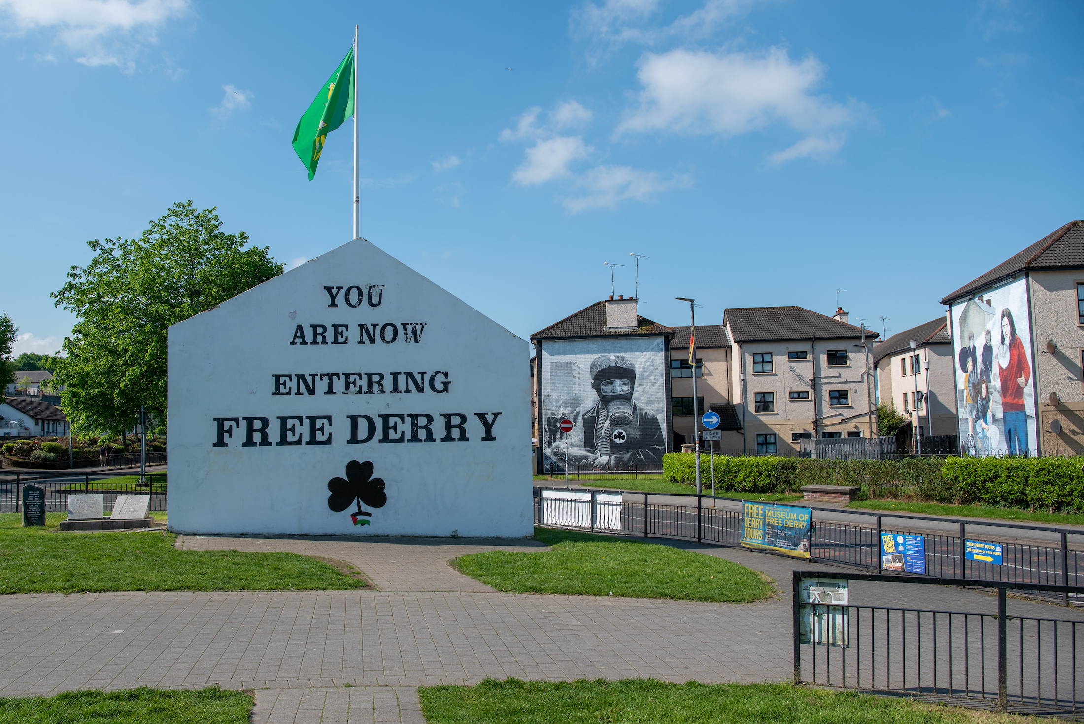 You are now entering Free Derry