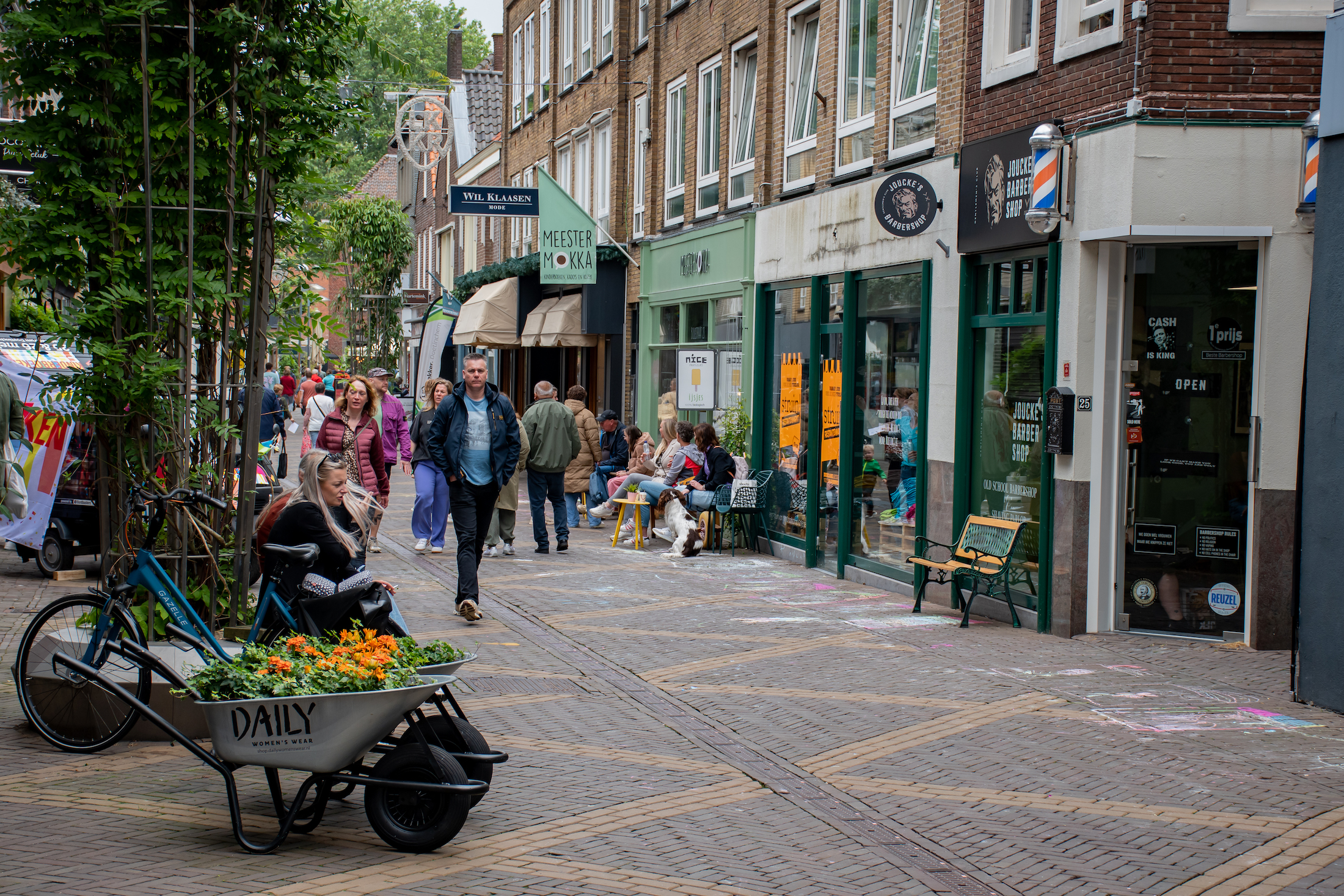 Doetinchem heeft voor de shopper een mix van lokale winkels en de grote winkelketens