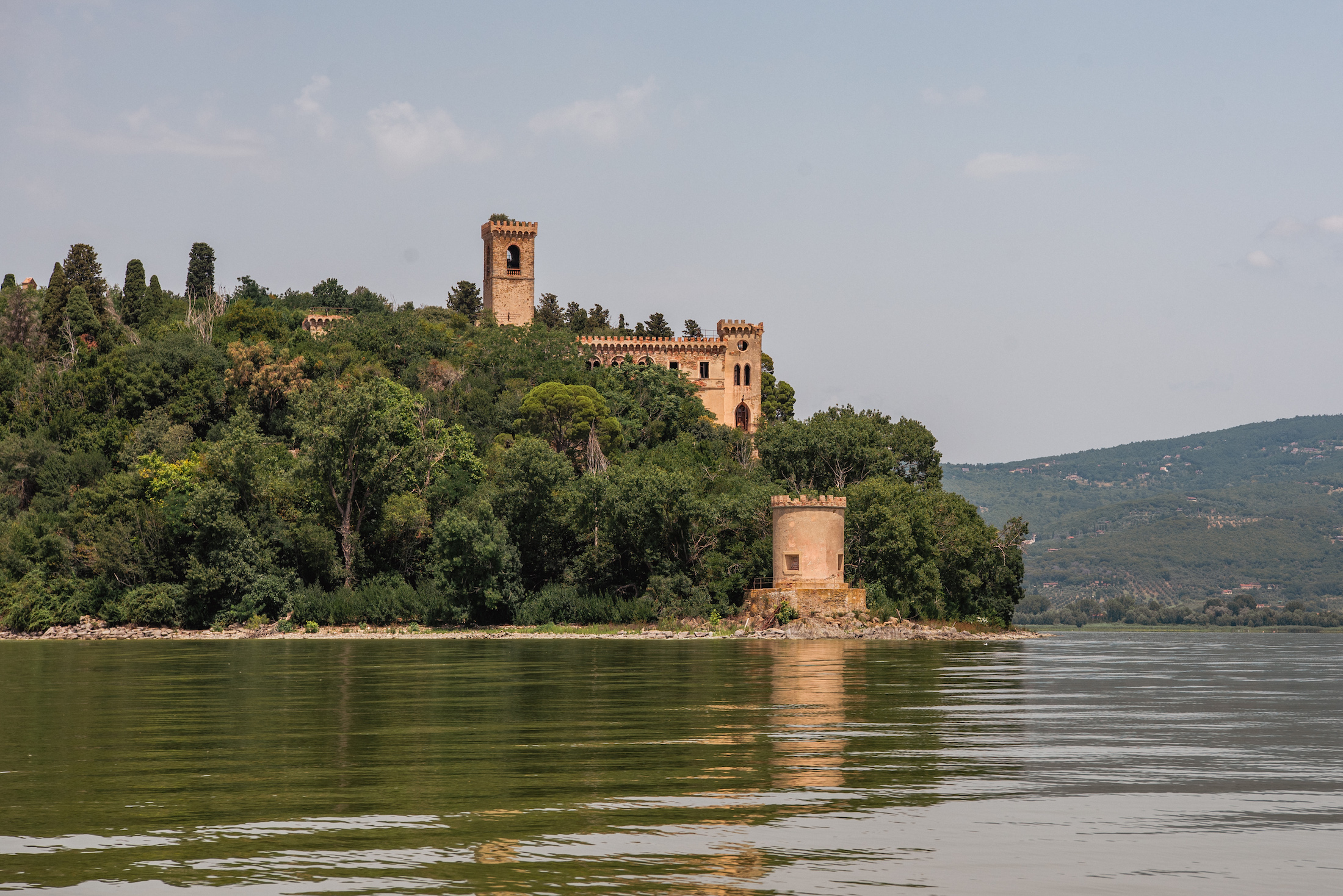 Vaar met de boot naar Isola Maggiore