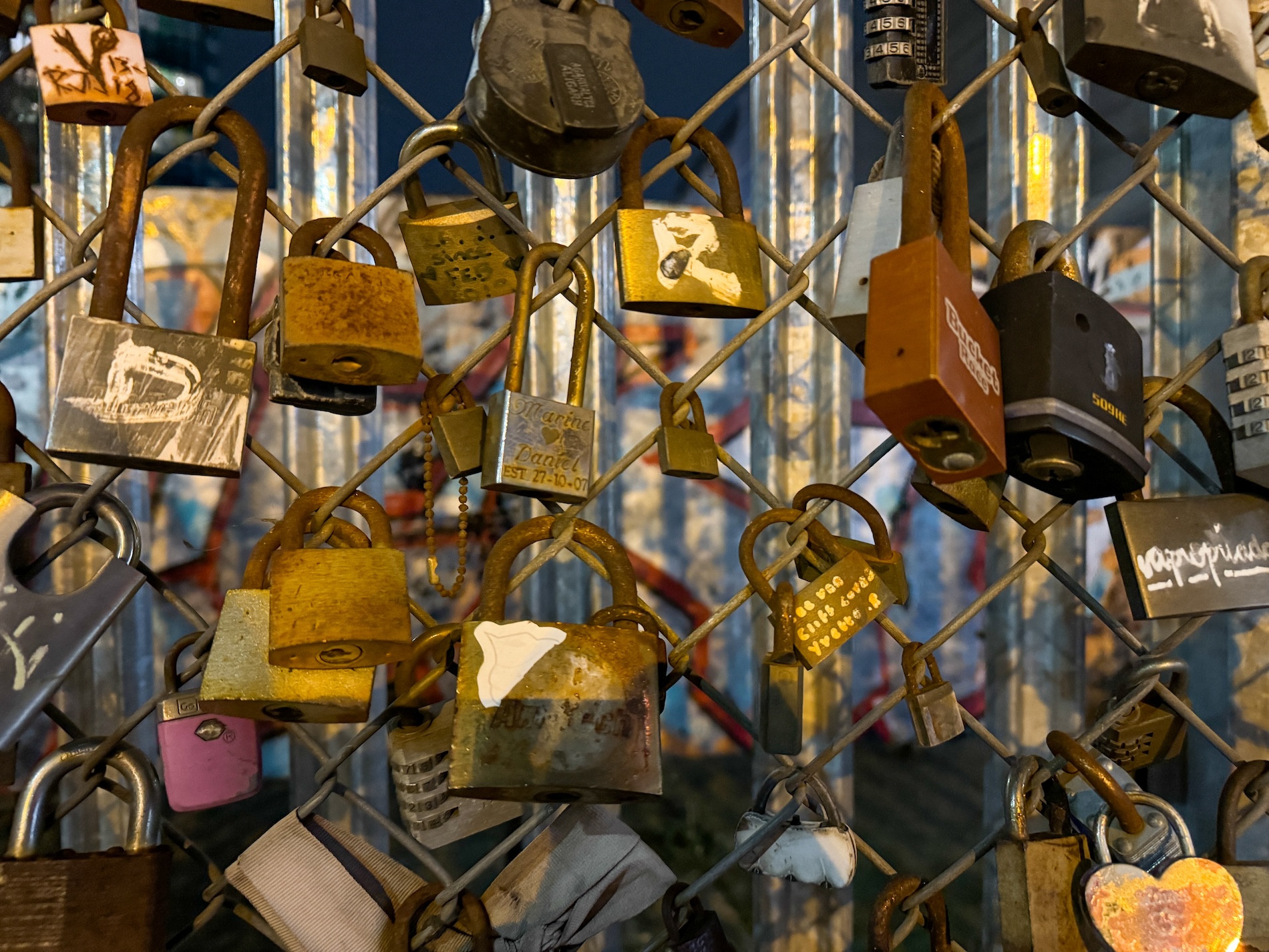 Vereeuwig je liefde hier in Shoreditch met een hangslot