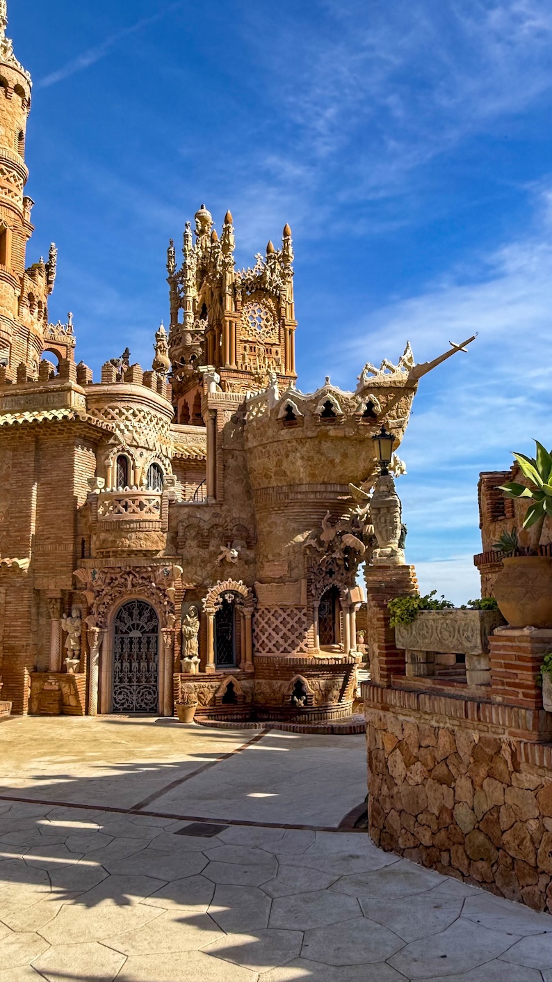 Schepen van Columbus in Castillo de Colomares