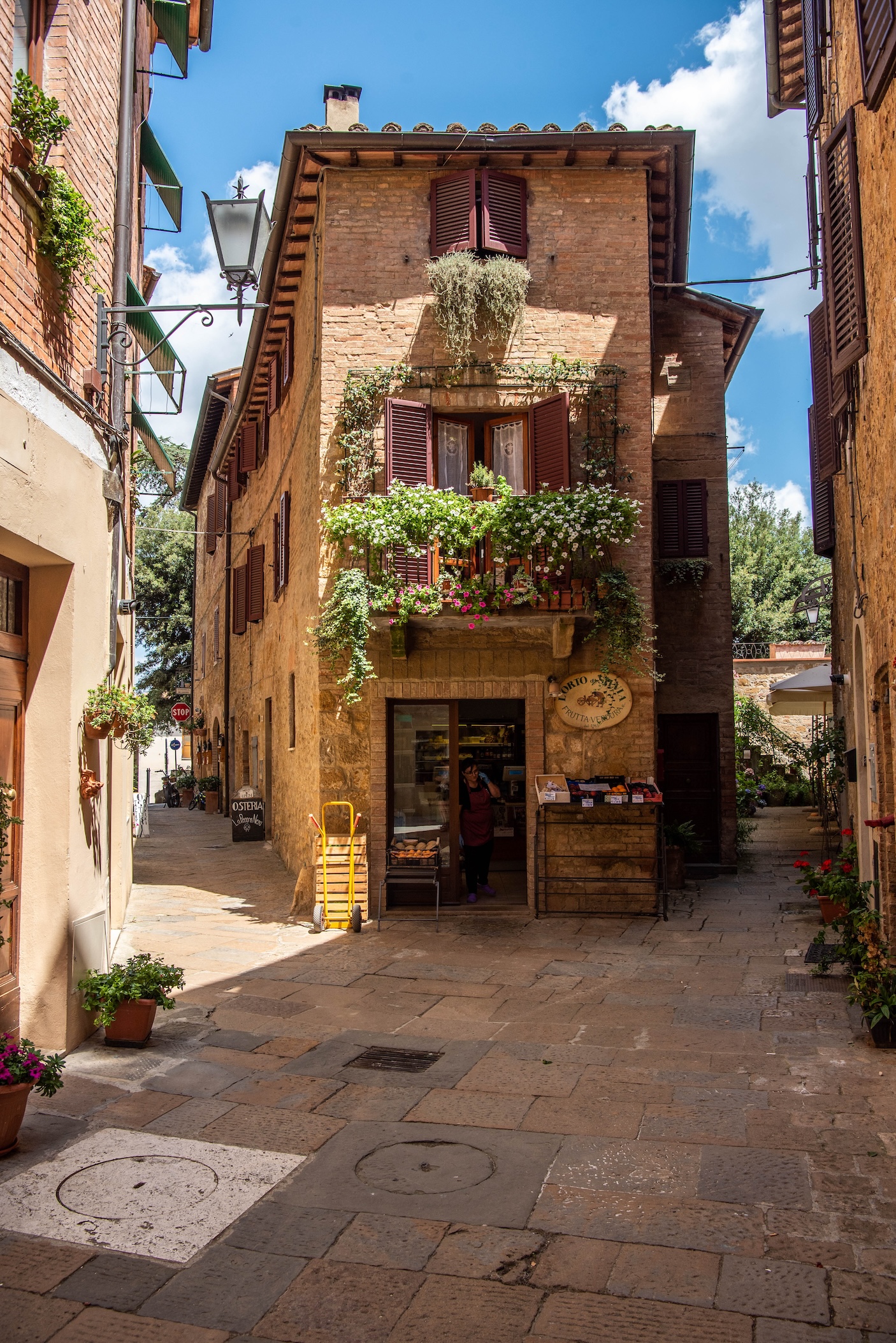 Straatje in Pienza, Italië