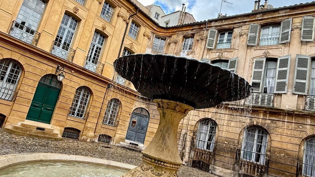 Place d’Albertas in Aix